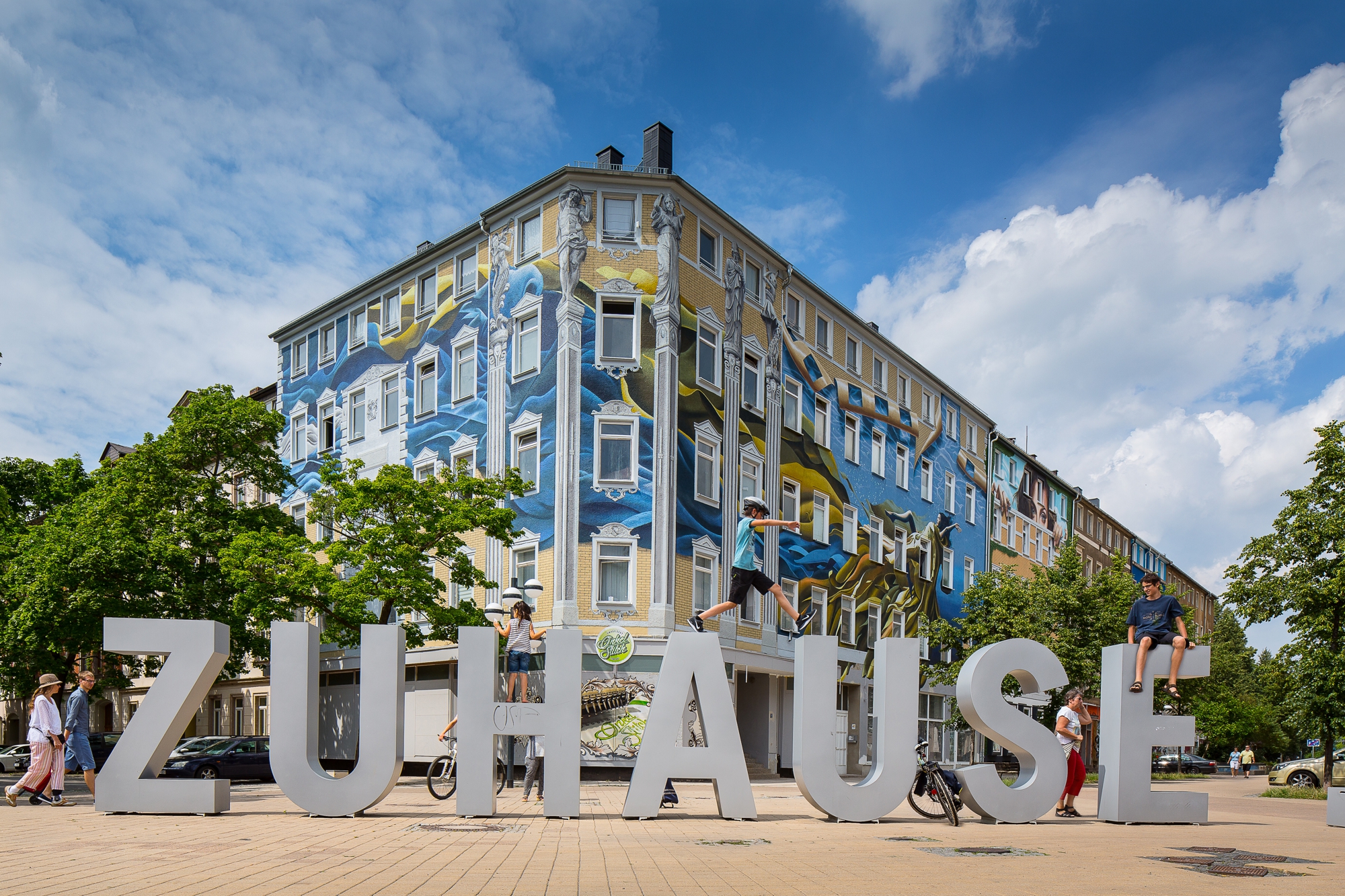 Der Schriftzug "Zuhause" auf dem Brühl steht sinnbildlich für das Lebensgefühl vieler Chemnitzer