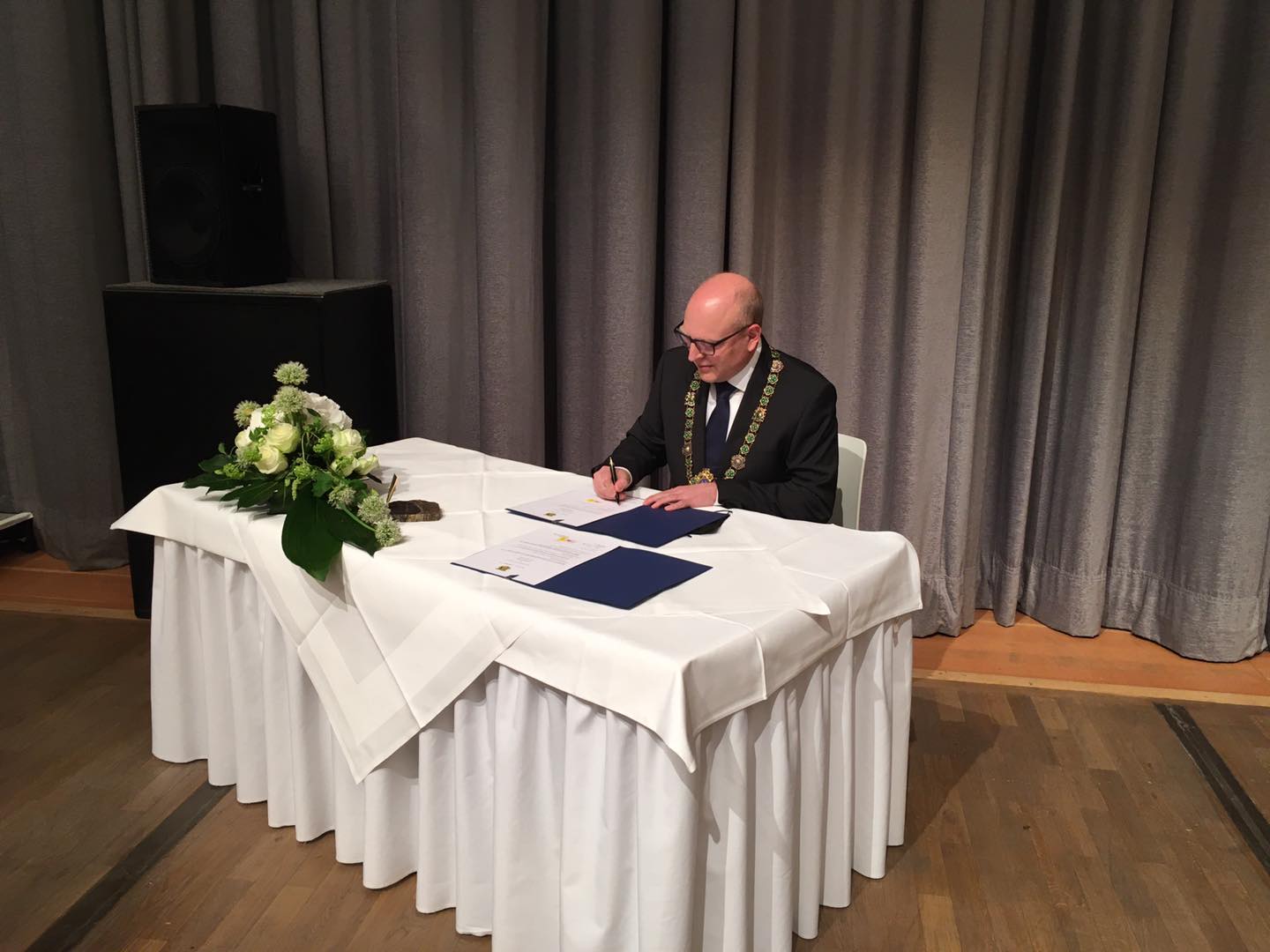 In der Stadtratssitzung am 5. Mai wurde Oberbürgermeister Sven Schulze offiziell vereidigt.