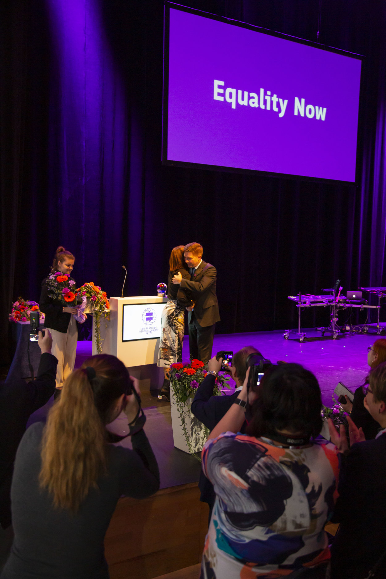 Award ceremony for the International Gender Equality Prize.